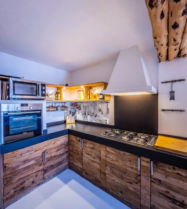 15 bedroom Villa for sale in Cap Martinet with pool garage - € 5,250,000 (Ref: 8464301)