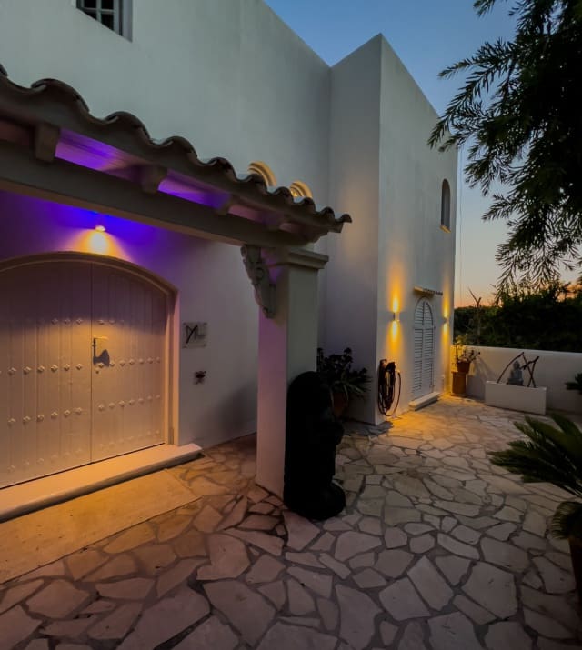 15 bedroom Villa for sale in Cap Martinet with pool garage - € 5,250,000 (Ref: 8464301)