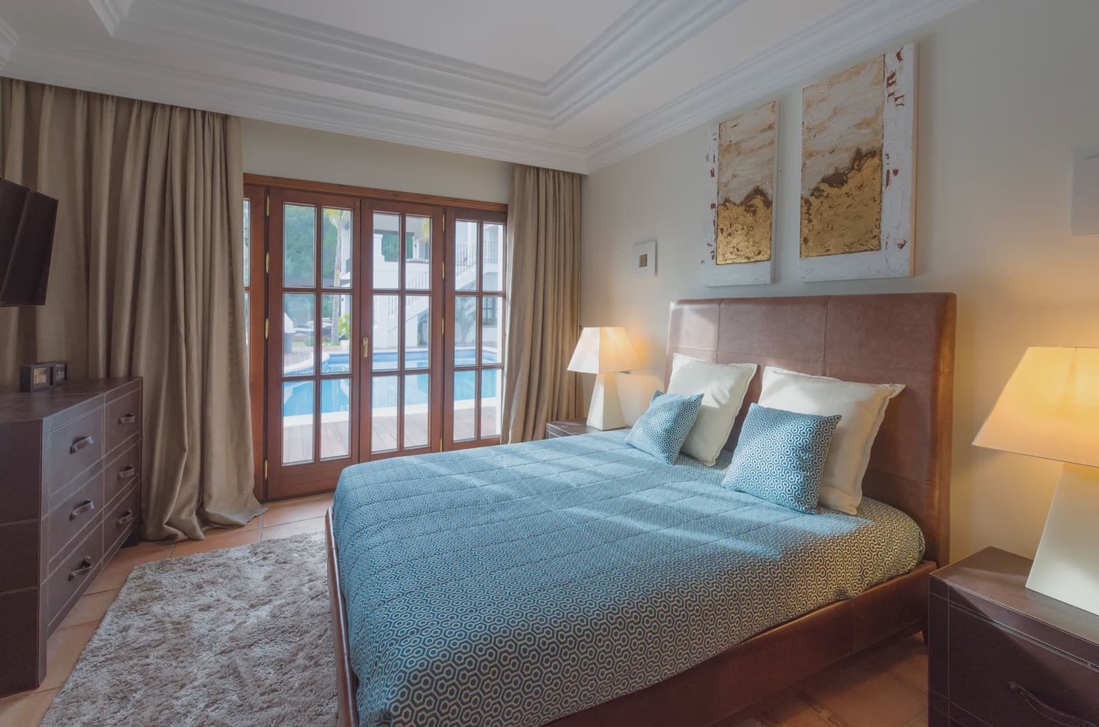 6 bedroom Villa for sale in Marbella with pool garage - € 3,700,000 (Ref: 8464303)