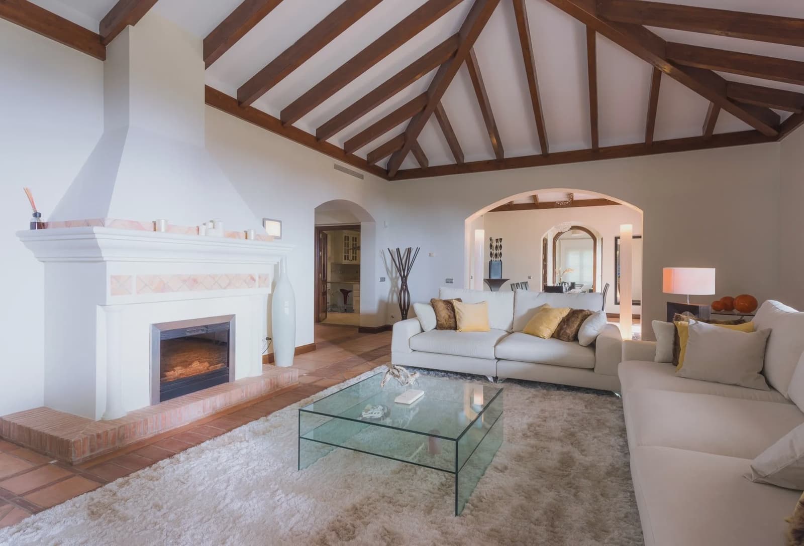 6 bedroom Villa for sale in Marbella with pool garage - € 3,700,000 (Ref: 8464303)