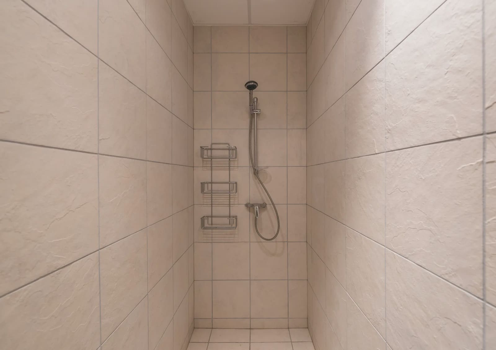 6 bedroom Villa for sale in Marbella with pool garage - € 3,700,000 (Ref: 8464303)