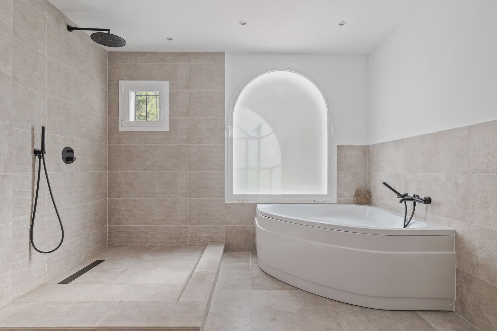 5 soveværelse Villa til salg i Es Cubells med swimmingpool garage - € 5.900.000 (Ref: 8464304)