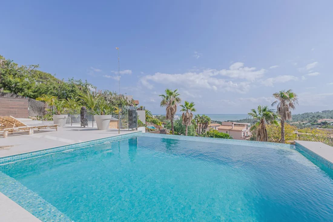 8 makuuhuone Huvila myytävänä paikassa Sitges mukana uima-altaan 
autotalli - 4 950 000 € (Ref: 8464307)