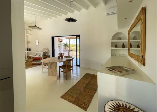 5 chambre Villa/Maison à vendre à Formentera municipalité avec piscine garage - 3 000 000 € (Ref: 8464308)