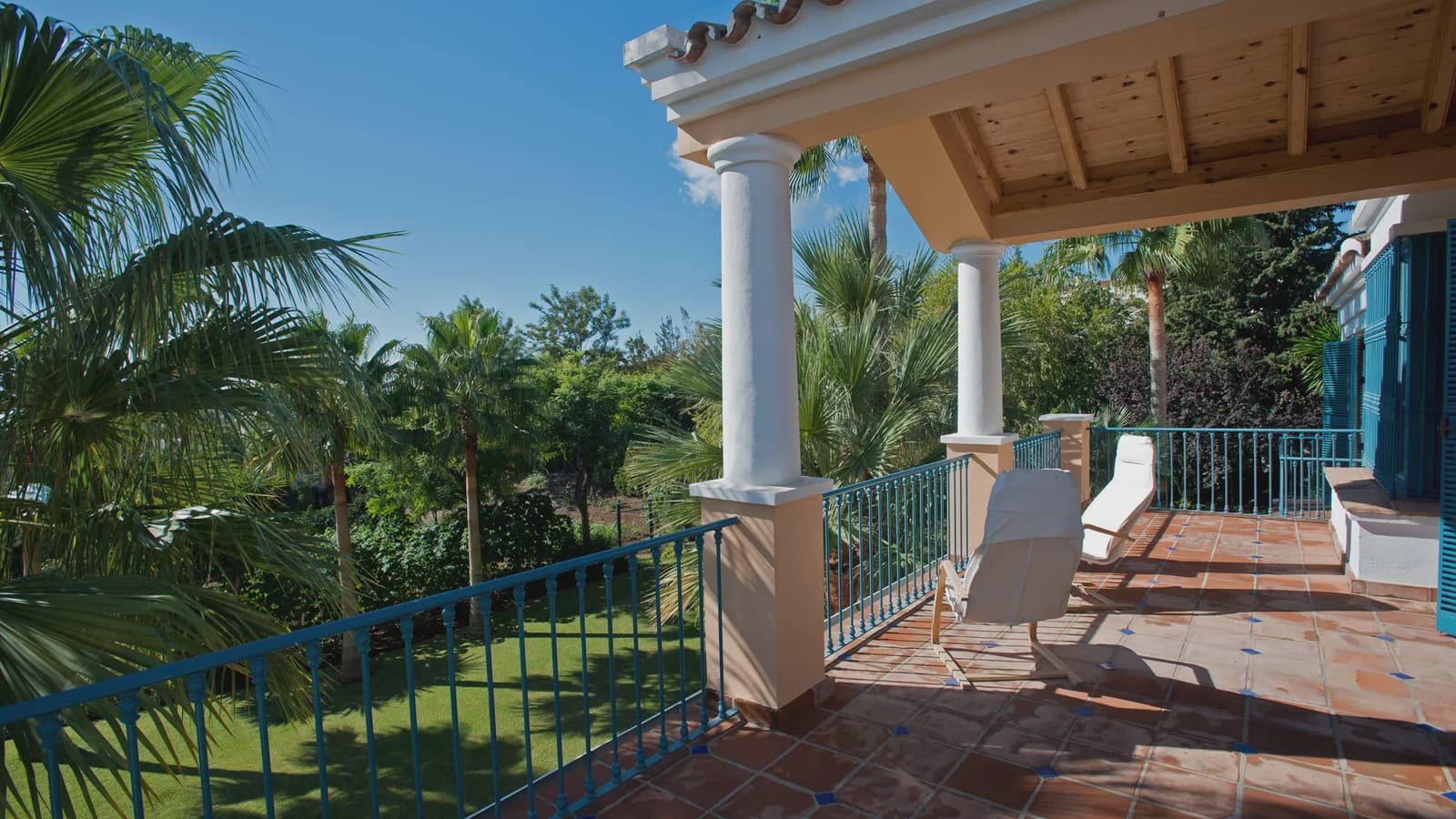 10 soverom Villa til salgs i Marbella med svømmebasseng garasje - € 4 995 000 (Ref: 8464311)