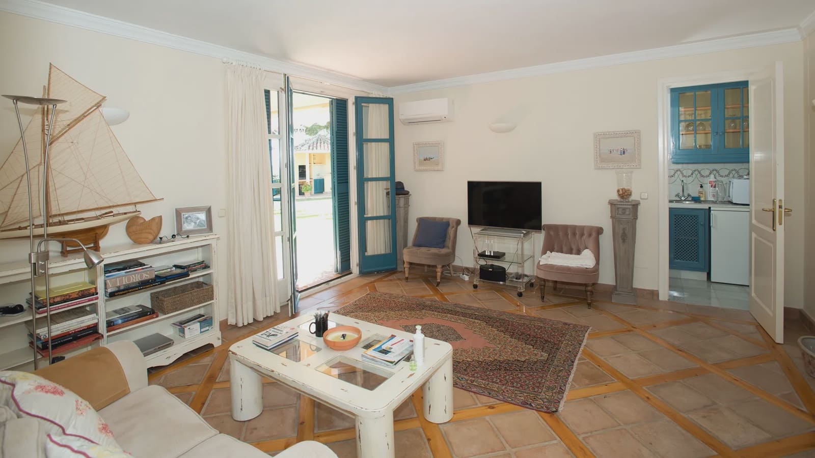 10 soverom Villa til salgs i Marbella med svømmebasseng garasje - € 4 995 000 (Ref: 8464311)