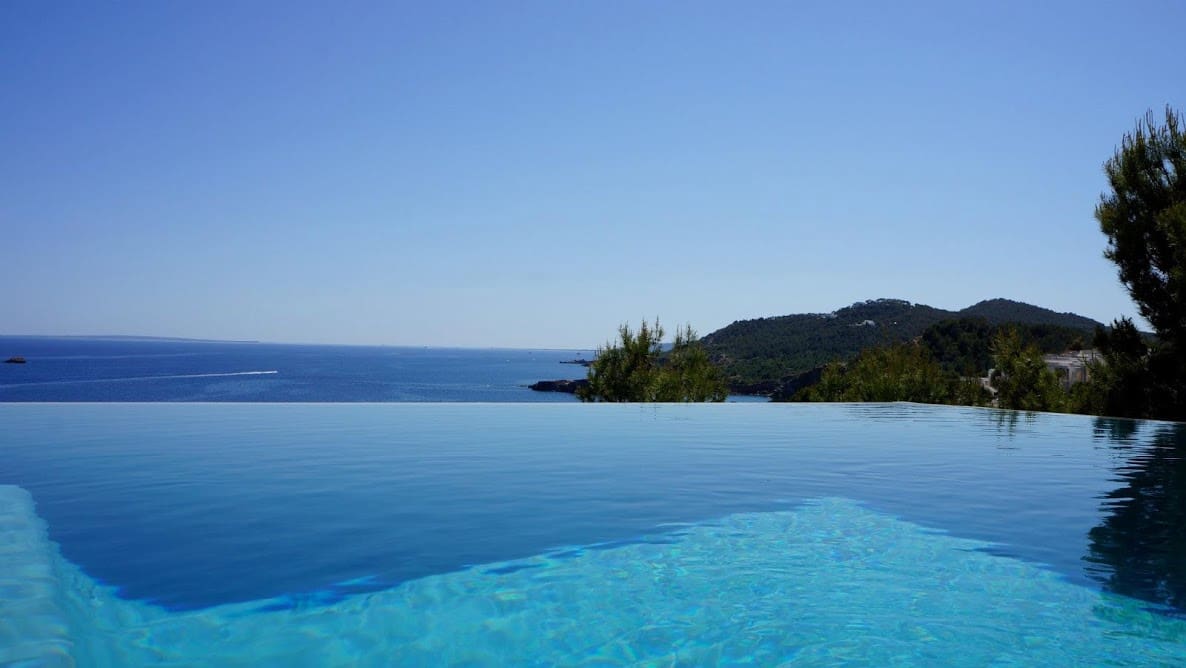 5 soveværelse Villa til salg i Roca Llisa med swimmingpool garage - € 3.290.000 (Ref: 8464317)