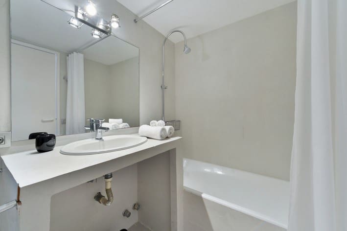 5 soveværelse Villa til salg i Roca Llisa med swimmingpool garage - € 3.290.000 (Ref: 8464317)