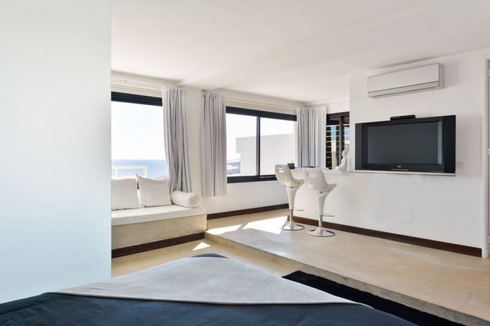 5 soveværelse Villa til salg i Roca Llisa med swimmingpool garage - € 3.290.000 (Ref: 8464317)