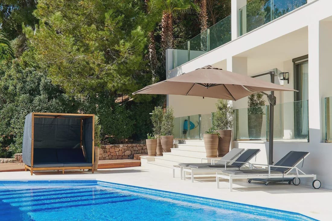 6 bedroom Villa for sale in Santa Eulalia / Santa Eularia with pool garage - € 5,500,000 (Ref: 8464321)
