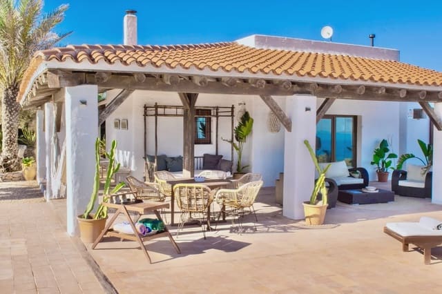 5 chambre Villa/Maison à vendre à Sant Francesc de Formentera, Formentera municipalité avec piscine garage - 6 000 000 € (Ref: 8464322)