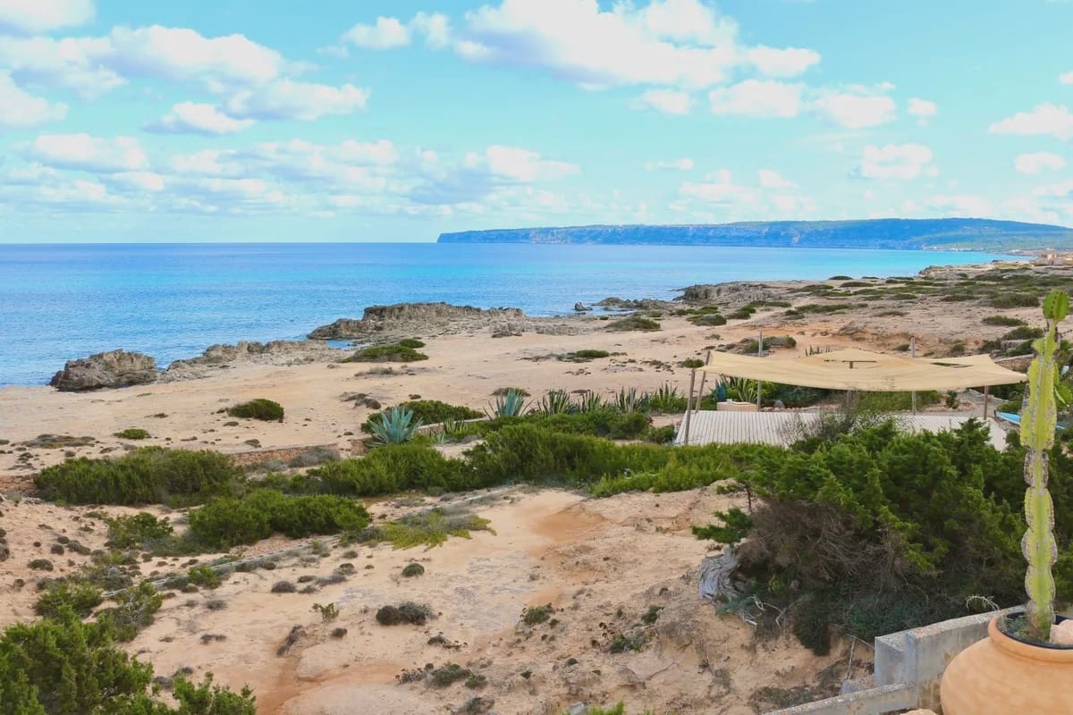 5 soveværelse Villa til salg i Sant Francesc de Formentera med swimmingpool garage - € 6.000.000 (Ref: 8464322)