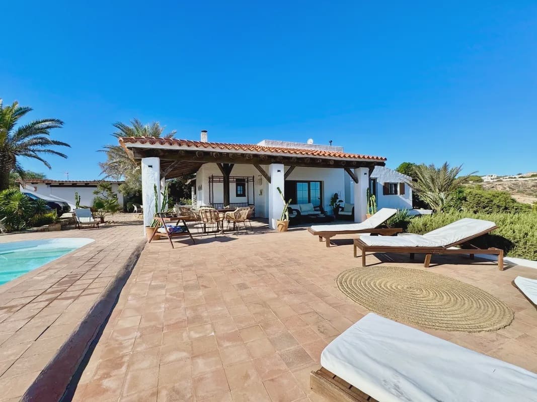 5 soveværelse Villa til salg i Sant Francesc de Formentera med swimmingpool garage - € 6.000.000 (Ref: 8464322)