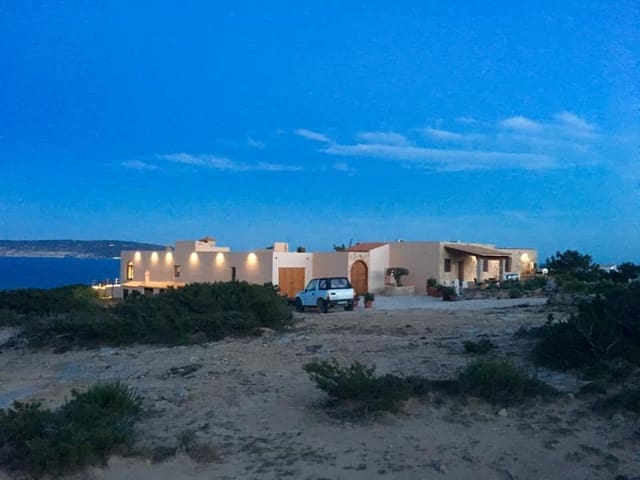 4 chambre Villa/Maison à vendre à Sant Francesc de Formentera, Formentera municipalité avec piscine garage - 4 200 000 € (Ref: 8464325)