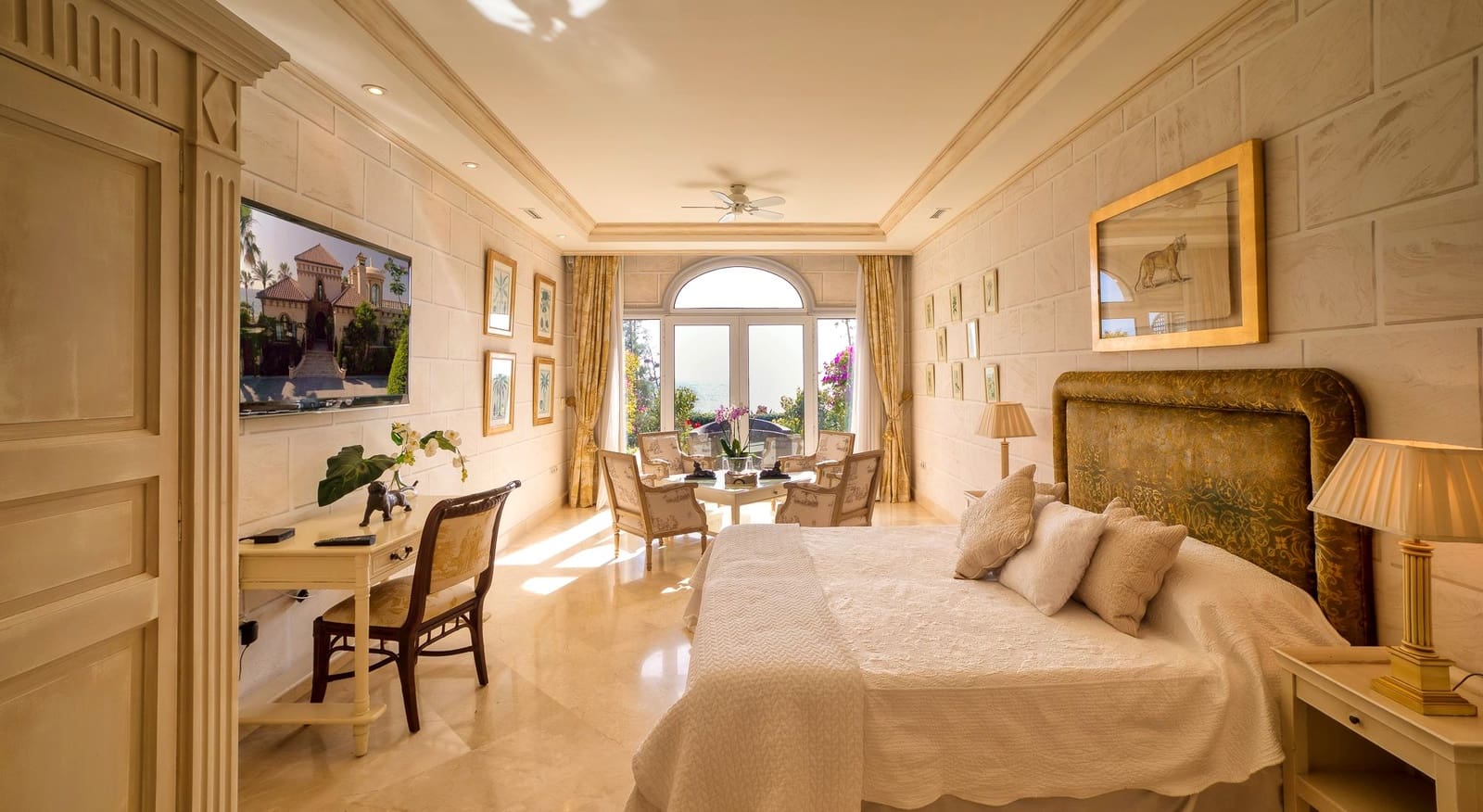 10 soverom Villa til salgs i Marbella del Este med svømmebasseng garasje - € 30 000 000 (Ref: 8464326)