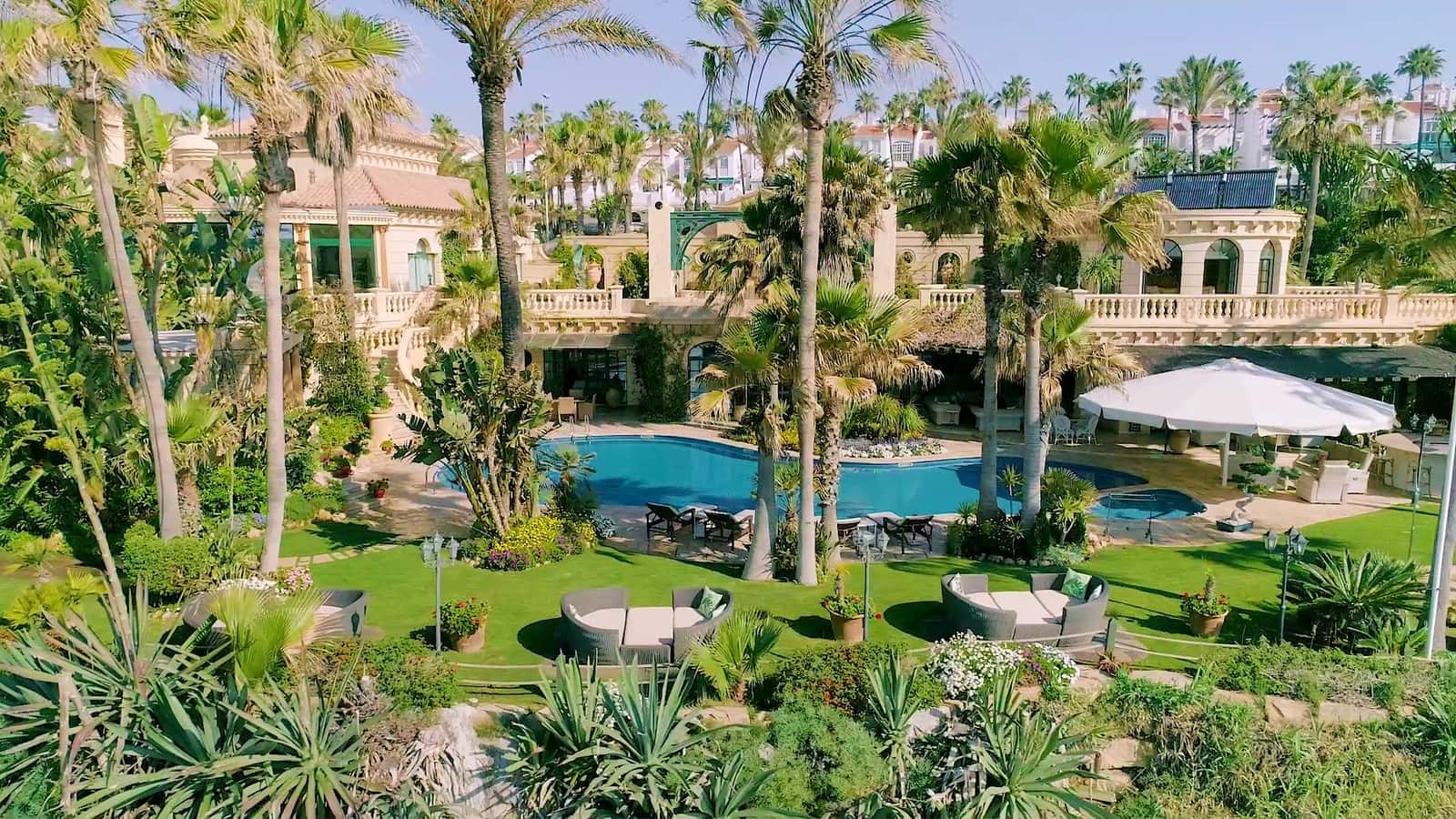 10 soverom Villa til salgs i Marbella del Este med svømmebasseng garasje - € 30 000 000 (Ref: 8464326)