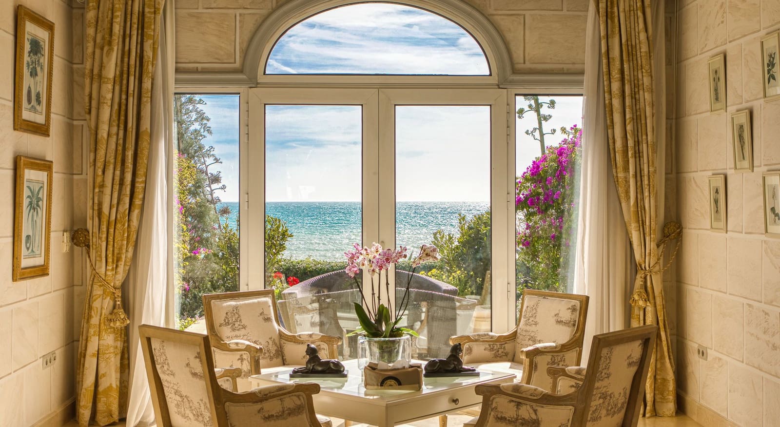 10 soverom Villa til salgs i Marbella del Este med svømmebasseng garasje - € 30 000 000 (Ref: 8464326)