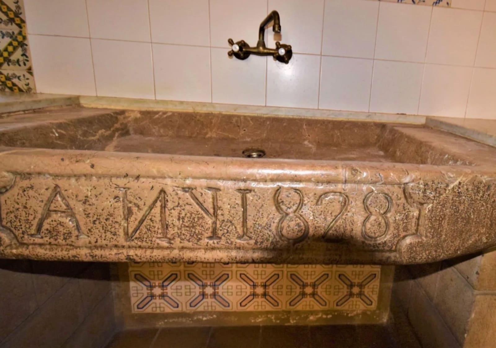 10 soveværelse Finca/Landehus til salg i Roses med swimmingpool garage - € 4.700.000 (Ref: 8464329)