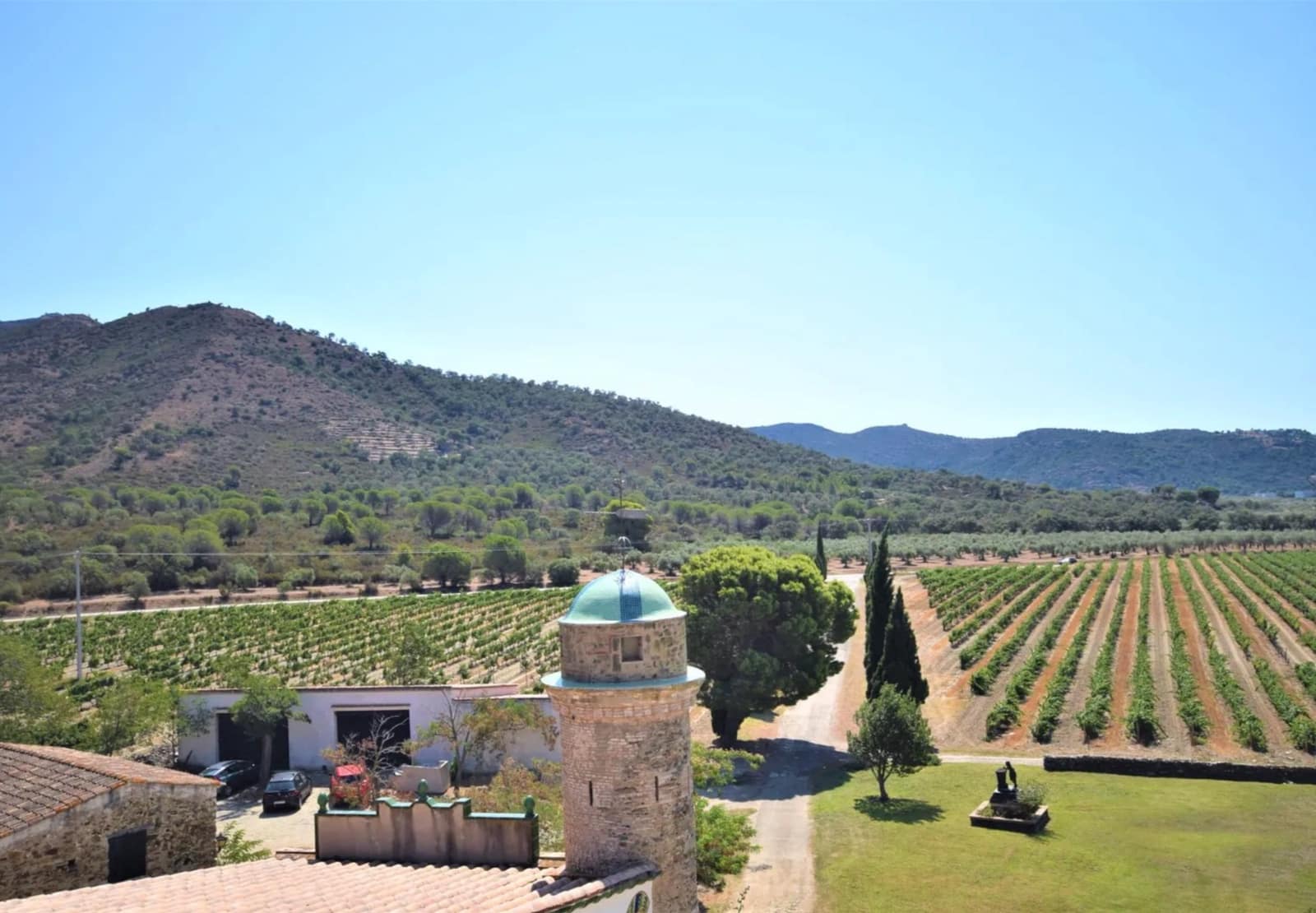 10 soveværelse Finca/Landehus til salg i Roses med swimmingpool garage - € 4.700.000 (Ref: 8464329)