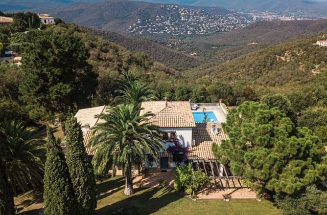 4 camera da letto Finca/Casa di Campagna in vendita in Castell d'Aro, Castell-Platja d'Aro con piscina garage - 1.250.000 € (Rif: 8464330)