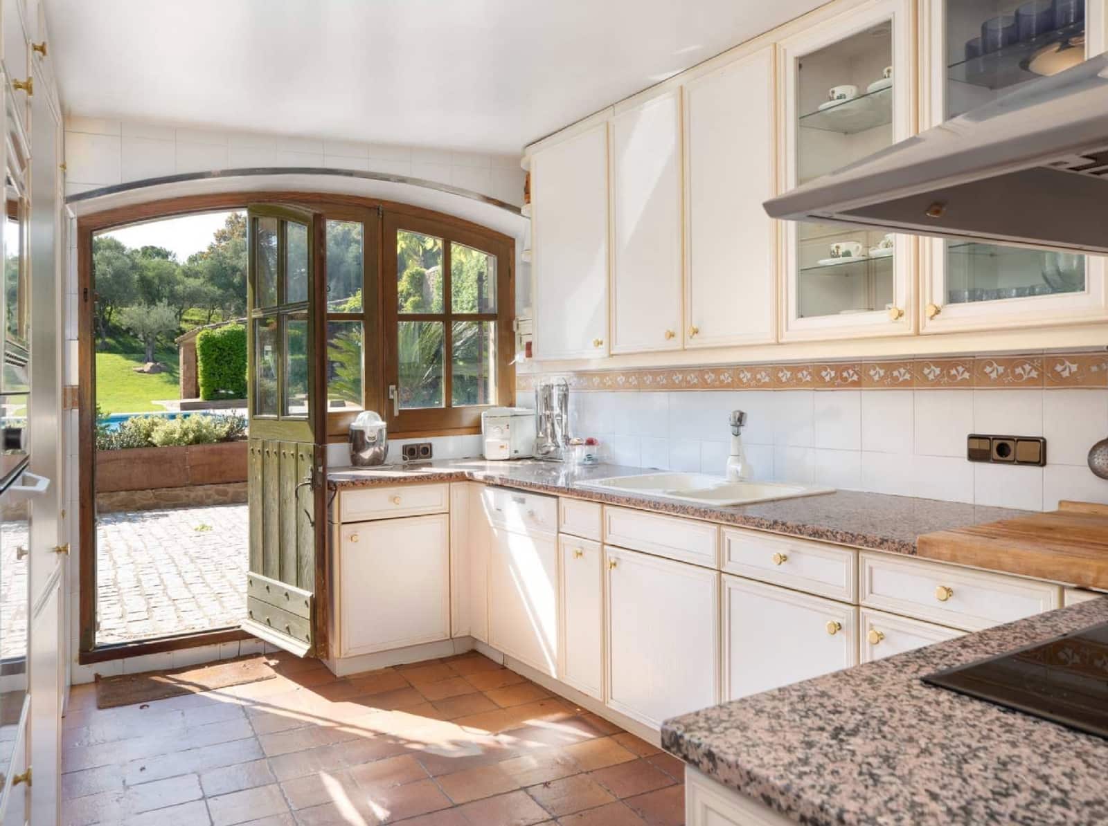 10 camera da letto Finca/Casa di Campagna in vendita in Rupia con piscina garage - 1.700.000 € (Rif: 8464332)