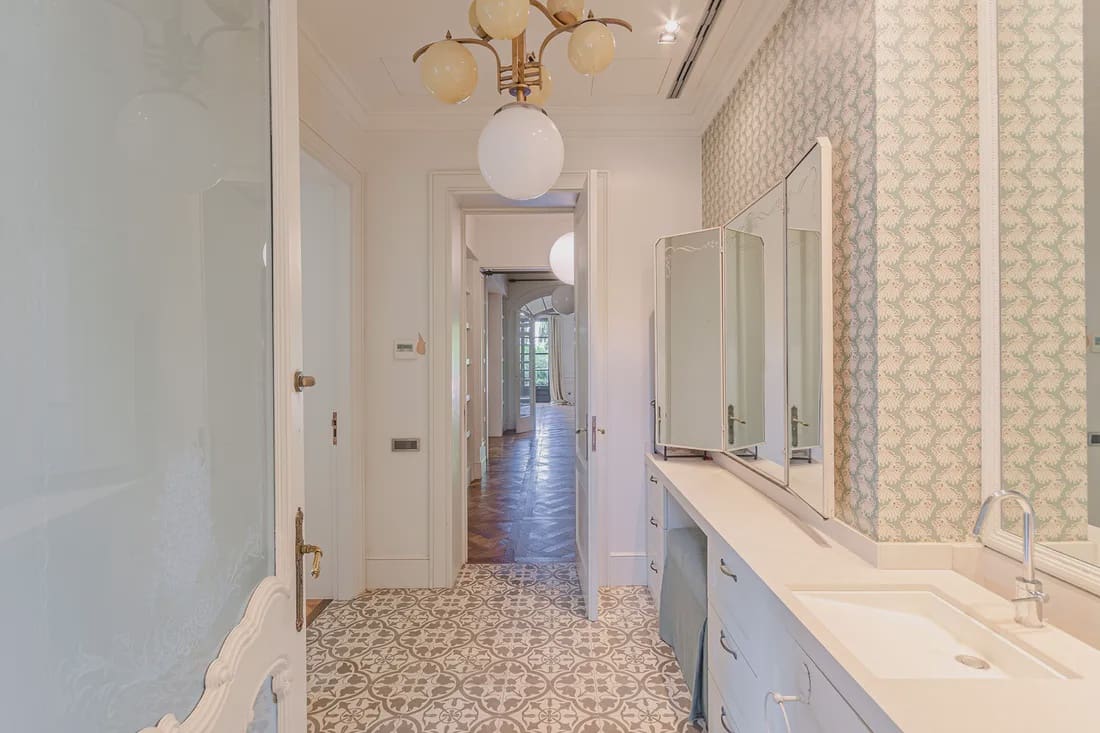 5 slaapkamer Villa te koop in Barcelona stad met zwembad garage - € 3.600.000 (Ref: 8464335)