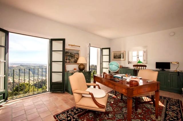 6 soverom Villa til salgs i Marbella med svømmebasseng garasje - € 2 750 000 (Ref: 8464337)