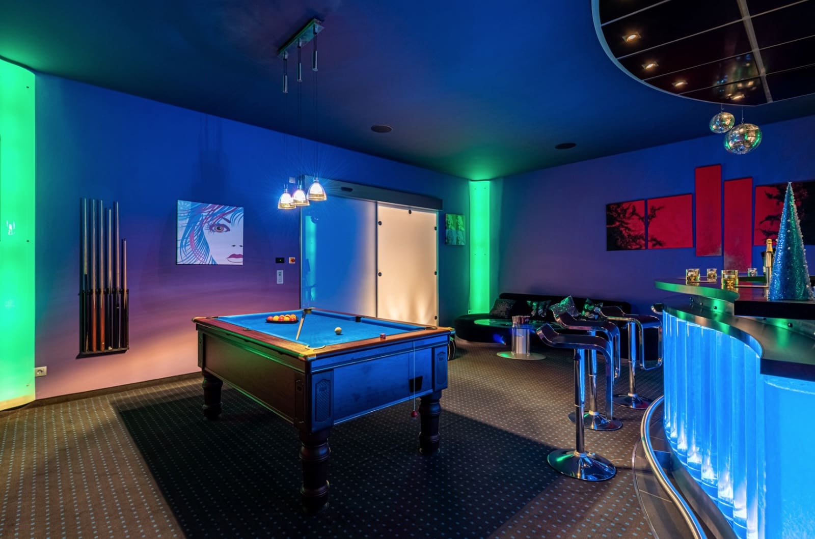 7 makuuhuone Huvila myytävänä paikassa Marbella mukana uima-altaan 
autotalli - 8 900 000 € (Ref: 8464339)