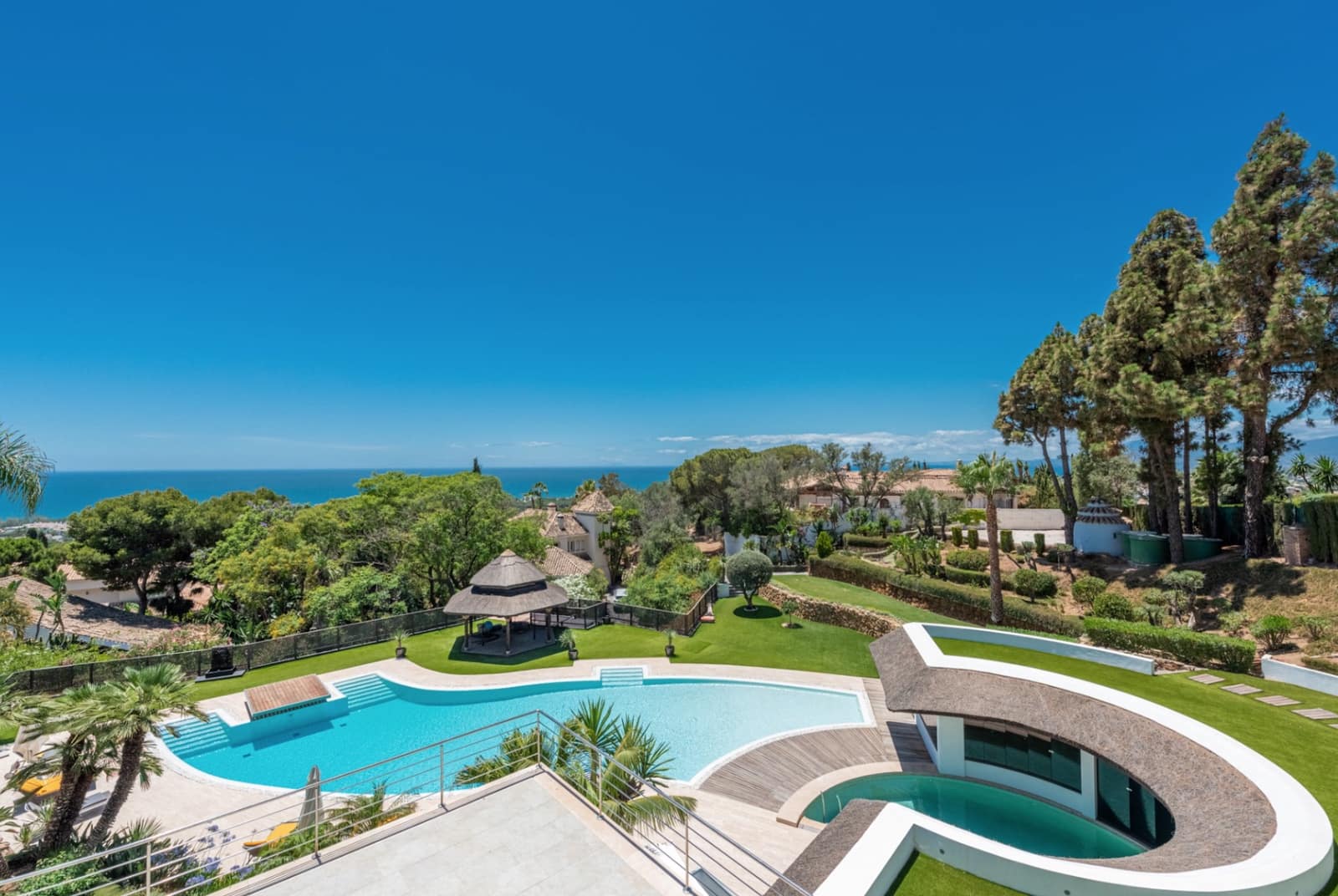 7 makuuhuone Huvila myytävänä paikassa Marbella mukana uima-altaan 
autotalli - 8 900 000 € (Ref: 8464339)