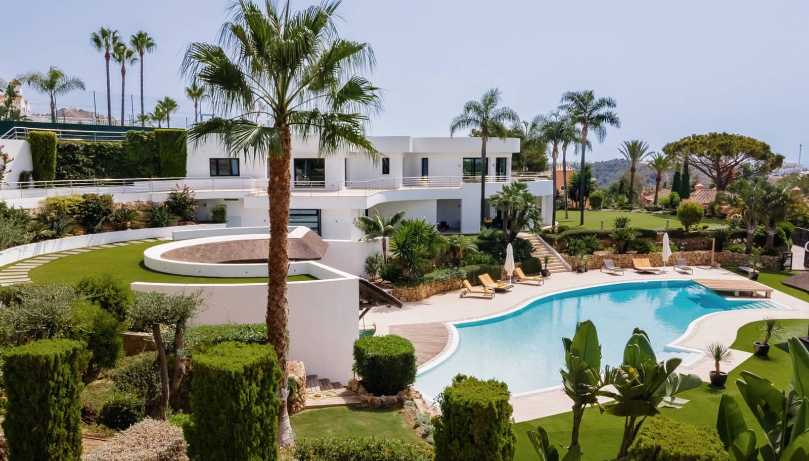 7 makuuhuone Huvila myytävänä paikassa Marbella mukana uima-altaan 
autotalli - 8 900 000 € (Ref: 8464339)