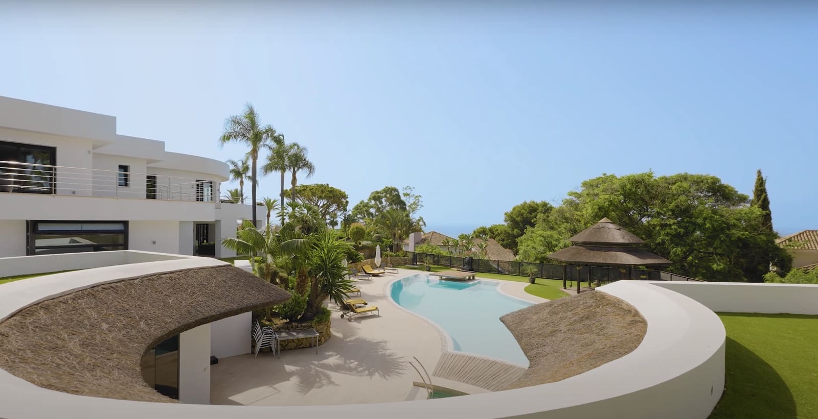 7 makuuhuone Huvila myytävänä paikassa Marbella mukana uima-altaan 
autotalli - 8 900 000 € (Ref: 8464339)