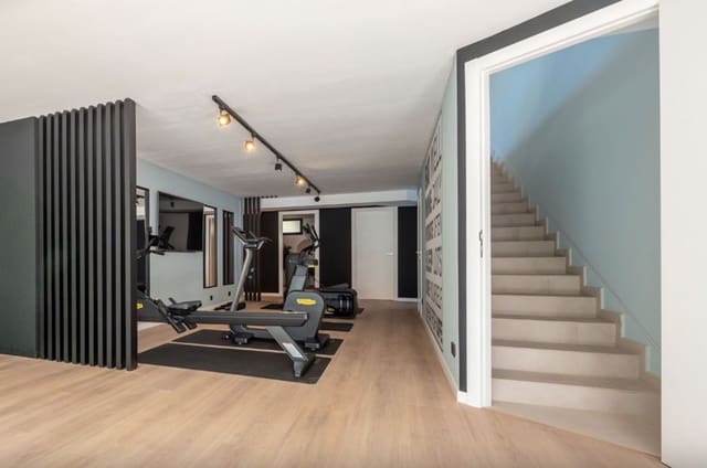 6 soverom Villa til salgs i Nuestra Señora de Jesus, Santa Eulalia / Santa Eularia med svømmebasseng garasje - € 3 600 000 (Ref: 8464341)