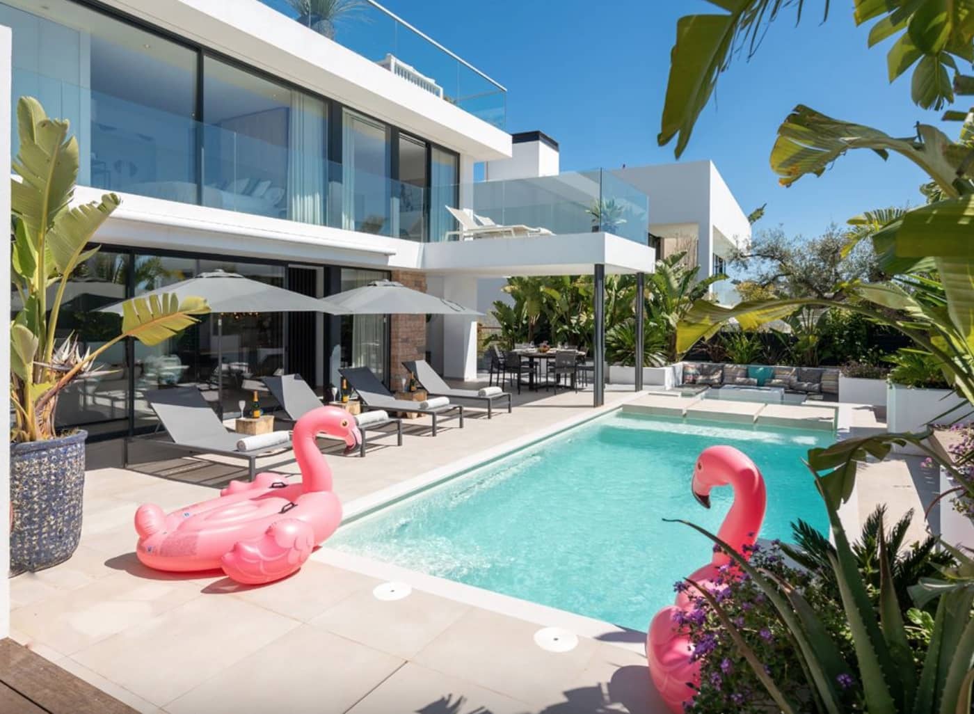 6 soveværelse Villa til salg i Nuestra Senora de Jesus med swimmingpool garage - € 3.600.000 (Ref: 8464341)