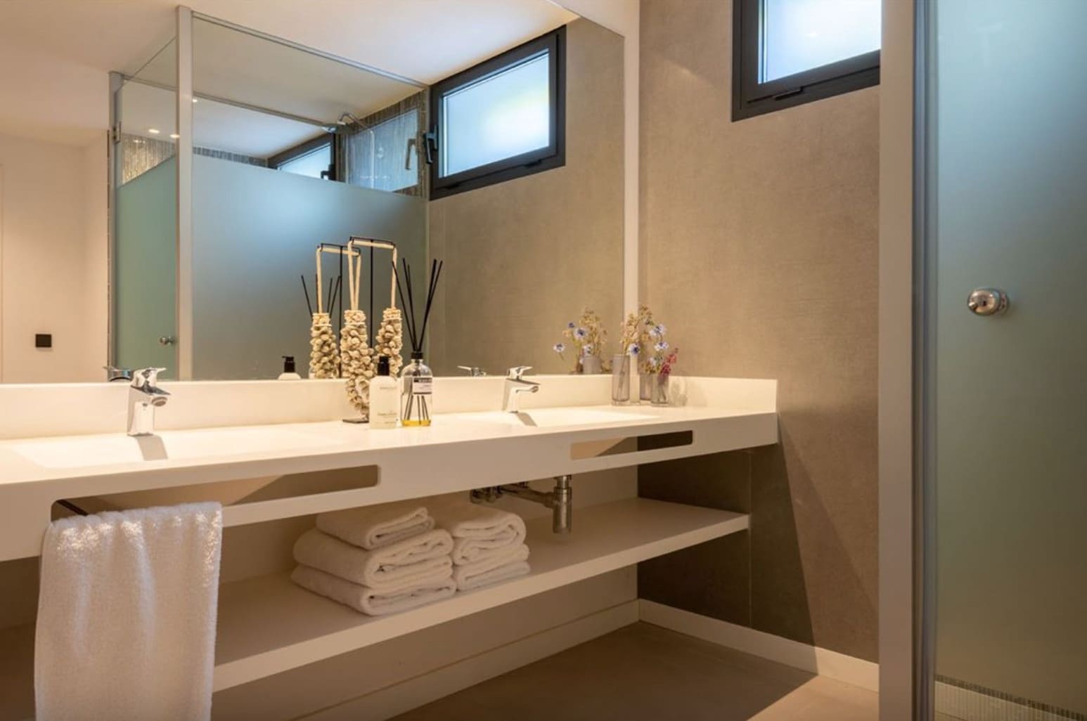 6 soveværelse Villa til salg i Nuestra Senora de Jesus med swimmingpool garage - € 3.600.000 (Ref: 8464341)