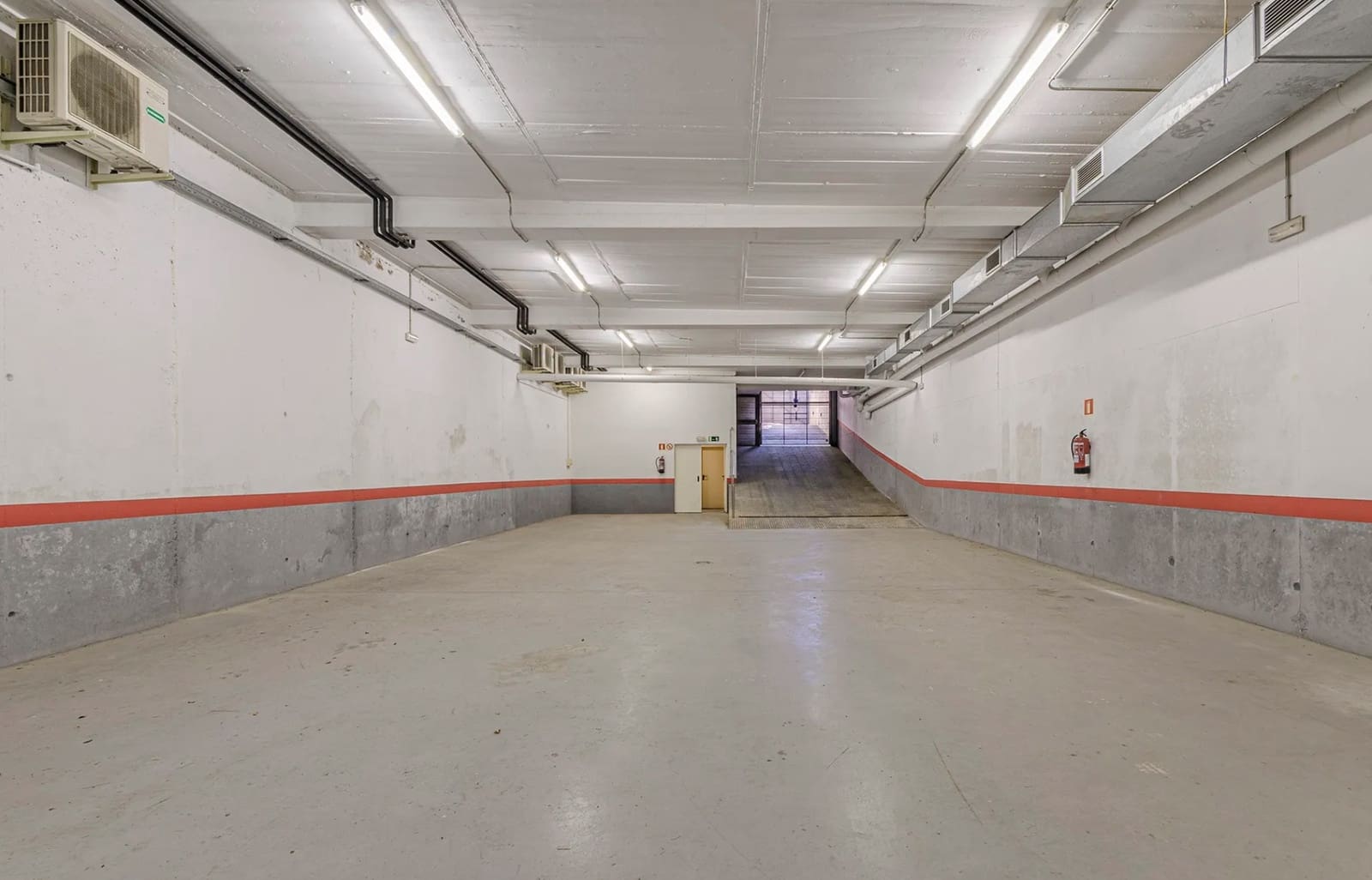 9 slaapkamer Villa te koop in Barcelona stad met zwembad garage - € 7.950.000 (Ref: 8464343)