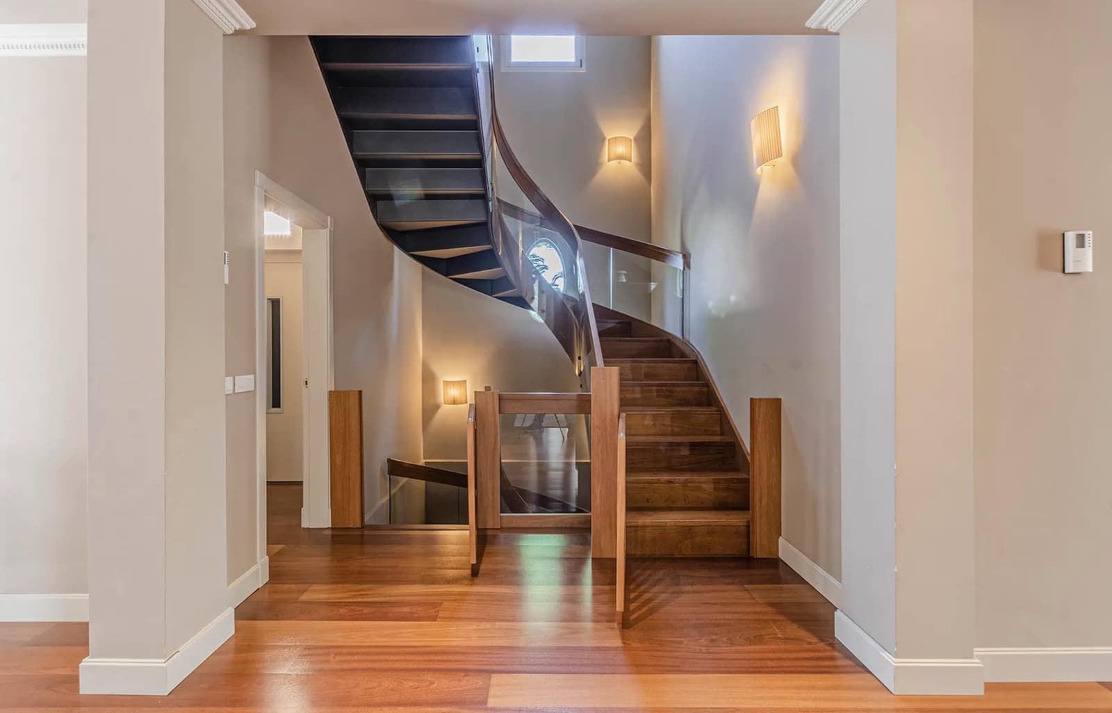 9 slaapkamer Villa te koop in Barcelona stad met zwembad garage - € 7.950.000 (Ref: 8464343)