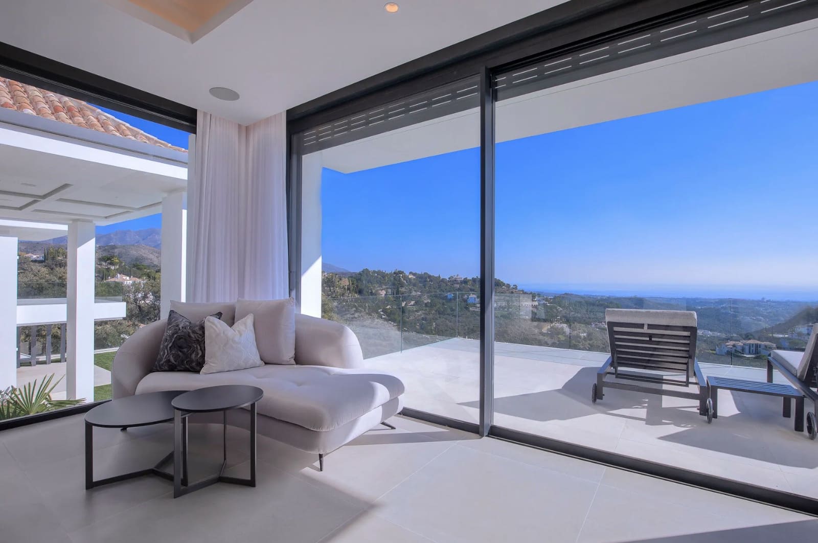 6 soverom Villa til salgs i Marbella med svømmebasseng garasje - € 6 950 000 (Ref: 8464344)