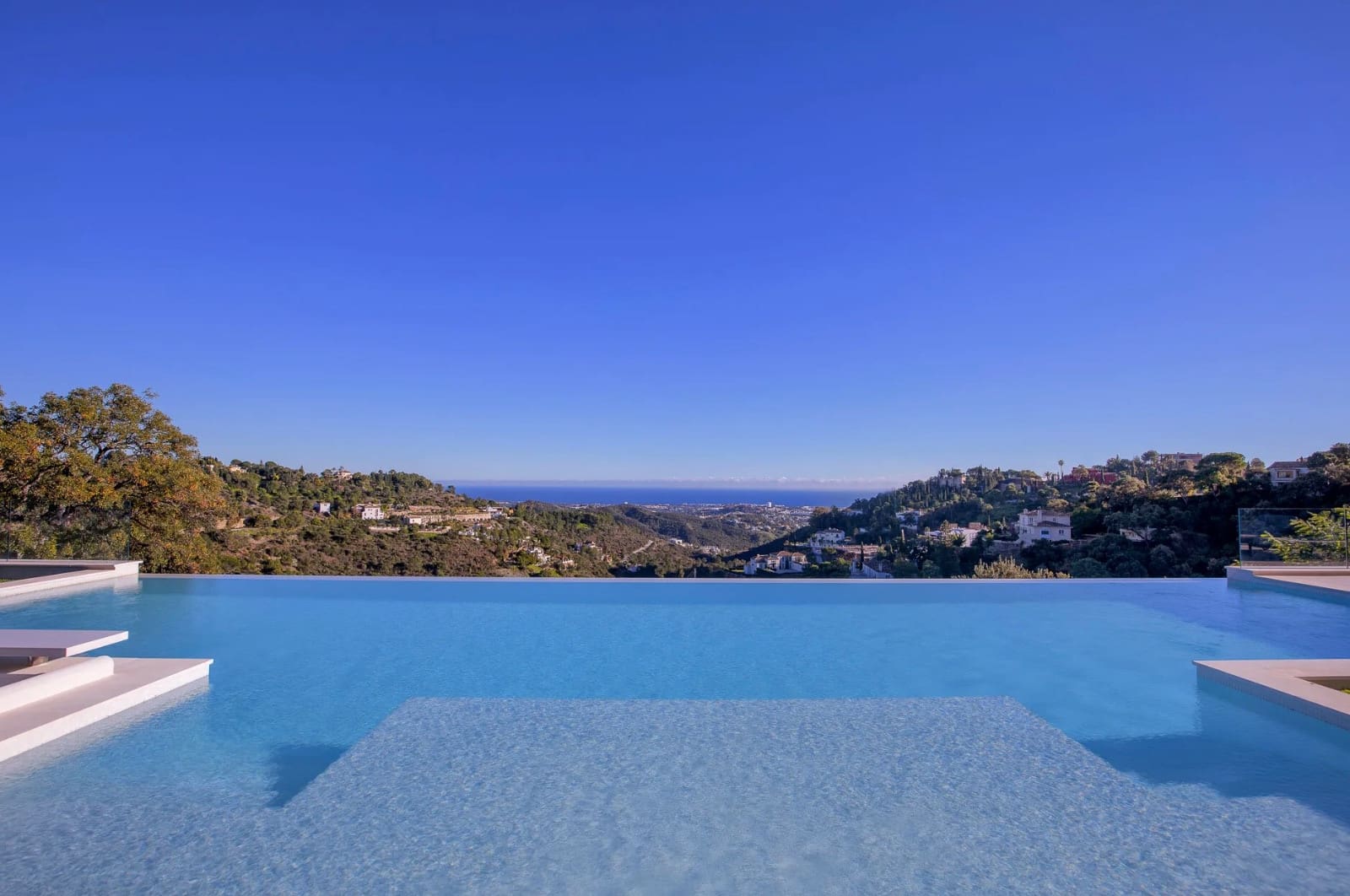 6 soverom Villa til salgs i Marbella med svømmebasseng garasje - € 6 950 000 (Ref: 8464344)