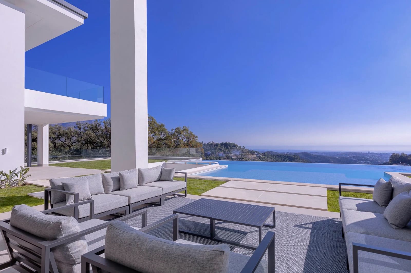 6 soverom Villa til salgs i Marbella med svømmebasseng garasje - € 6 950 000 (Ref: 8464344)