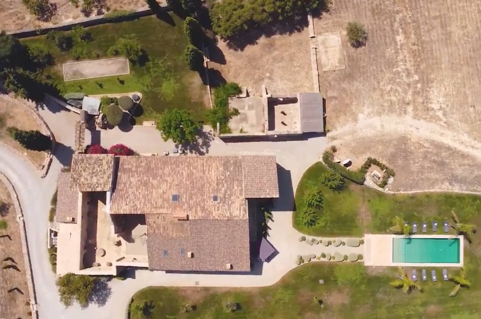 6 soveværelse Villa til salg i Alaro med swimmingpool garage - € 6.850.000 (Ref: 8464345)