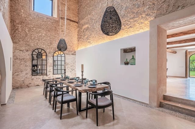 6 sovrum Villa till salu i Alaró med pool garage - 6 850 000 € (Ref: 8464345)