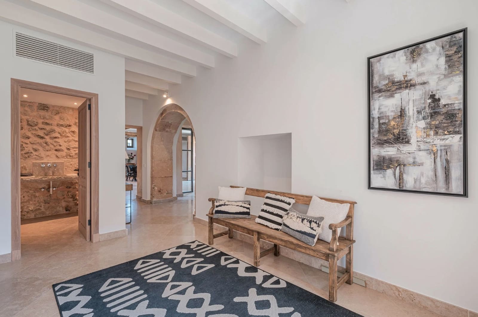 6 soveværelse Villa til salg i Alaro med swimmingpool garage - € 6.850.000 (Ref: 8464345)