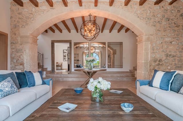 6 sovrum Villa till salu i Alaró med pool garage - 6 850 000 € (Ref: 8464345)