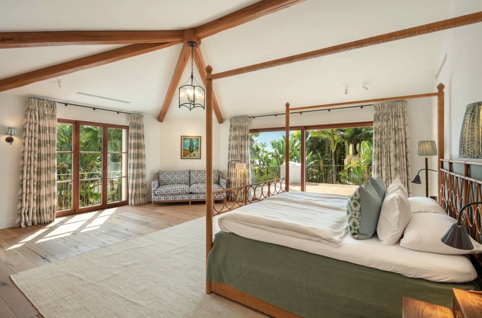 8 bedroom Villa for sale in Marbella with pool garage - € 28,900,000 (Ref: 8464346)