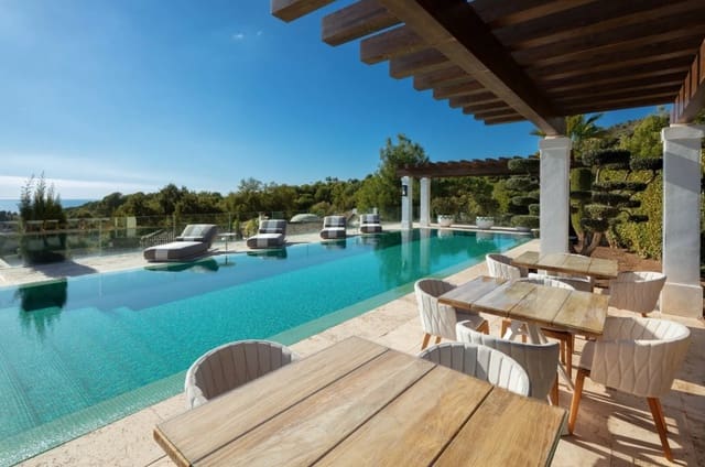 9 Zimmer Villa zu verkaufen in Marbella mit Pool Garage - 27.500.000 € (Ref: 8464347)