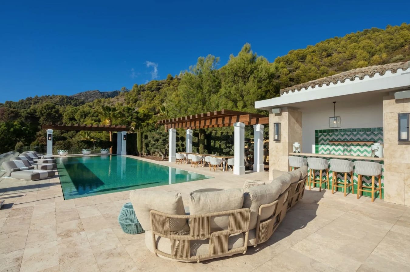 9 Zimmer Villa zu verkaufen in Marbella mit Pool Garage - 27.500.000 € (Ref: 8464347)