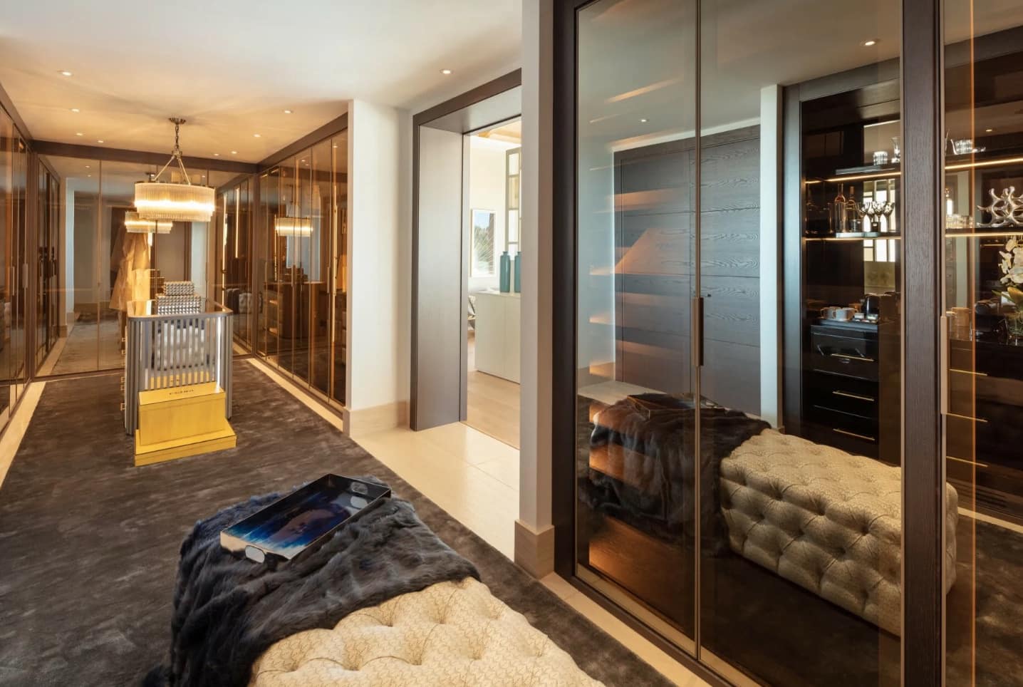 9 Zimmer Villa zu verkaufen in Marbella mit Pool Garage - 27.500.000 € (Ref: 8464347)