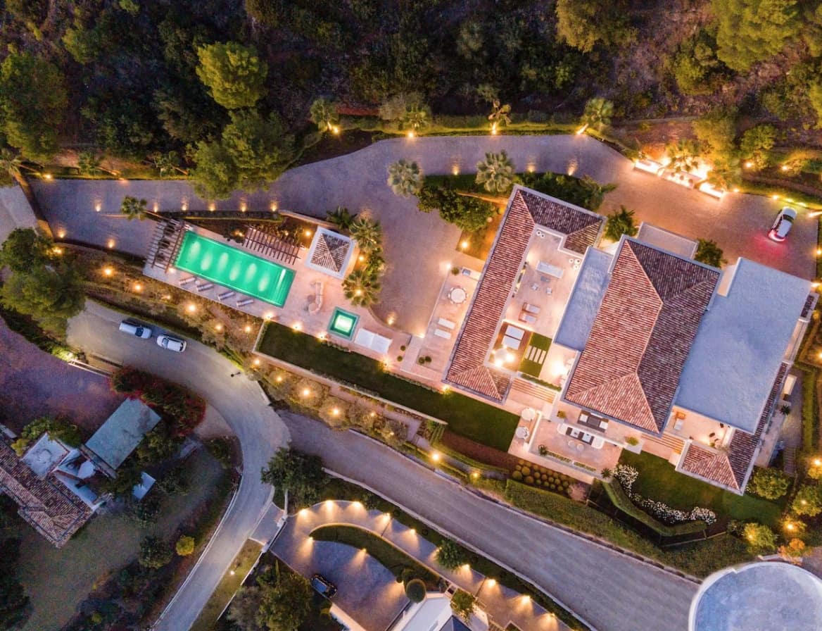 9 Zimmer Villa zu verkaufen in Marbella mit Pool Garage - 27.500.000 € (Ref: 8464347)