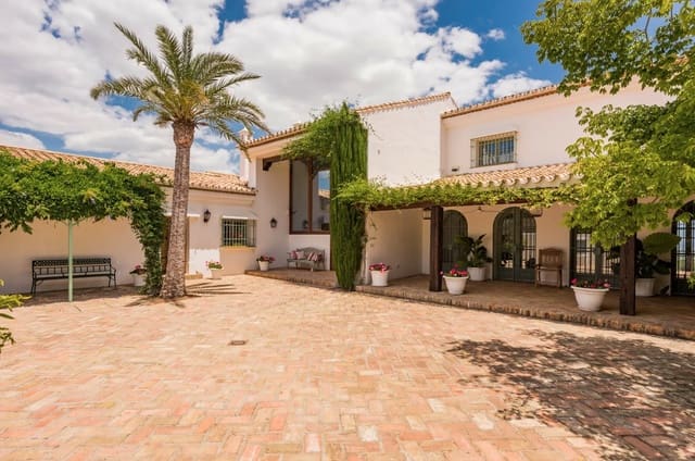 8 sypialnia Willa na sprzedaż w Marbella z basenem garażem - 4 500 000 € (Ref: 8464349)
