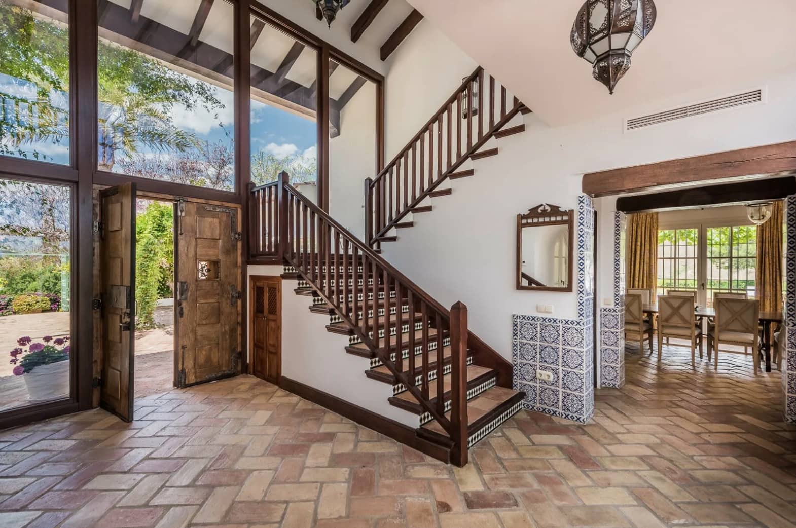 8 sypialnia Willa na sprzedaż w Marbella z basenem garażem - 4 500 000 € (Ref: 8464349)